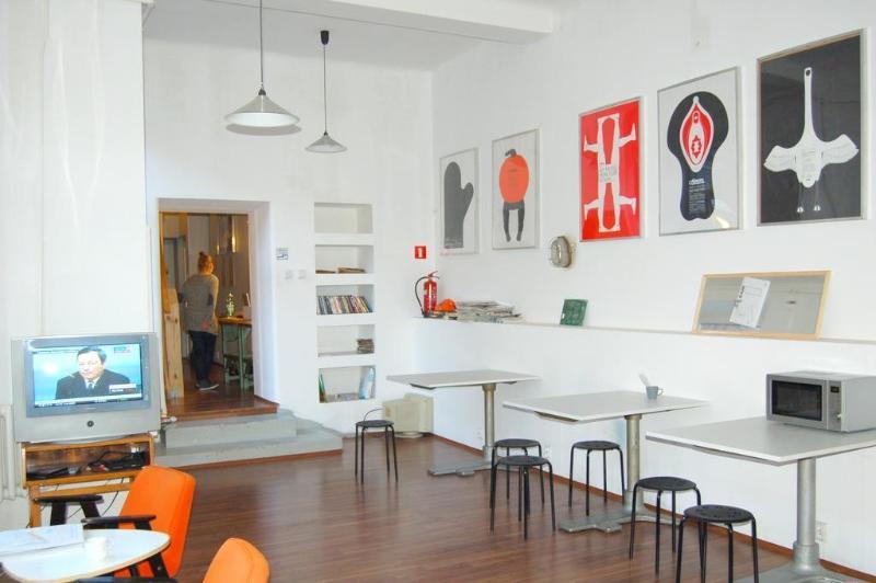 Hostel Fabryka 바르샤바 외부 사진